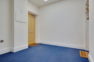 Communal Landing- click for photo gallery